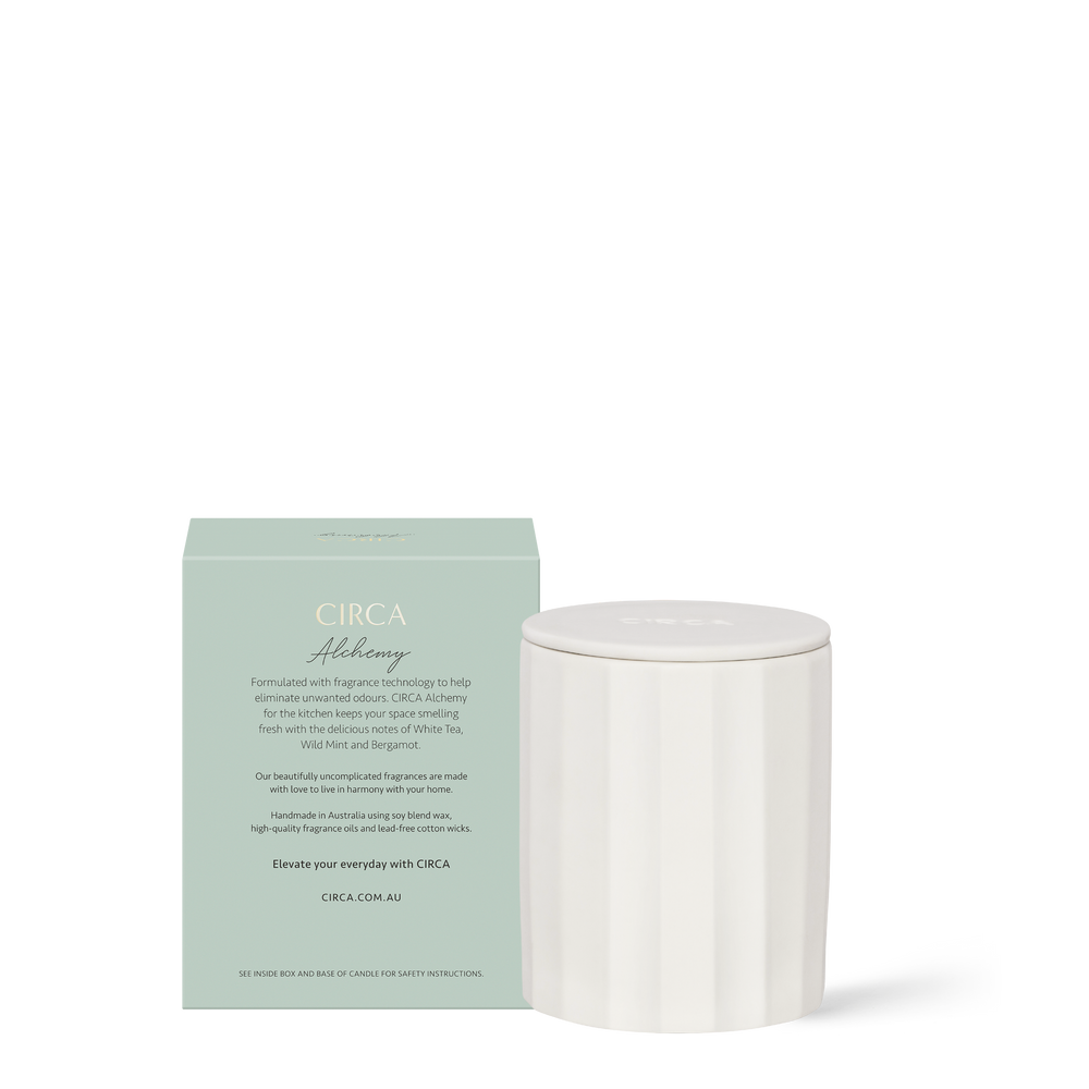 350g Candle - White Tea and Wild Mint