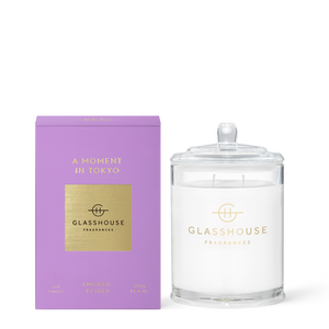 Glasshouse Fragrances A Moment In Tokyo Smoked Petals 380g Soy Candle
